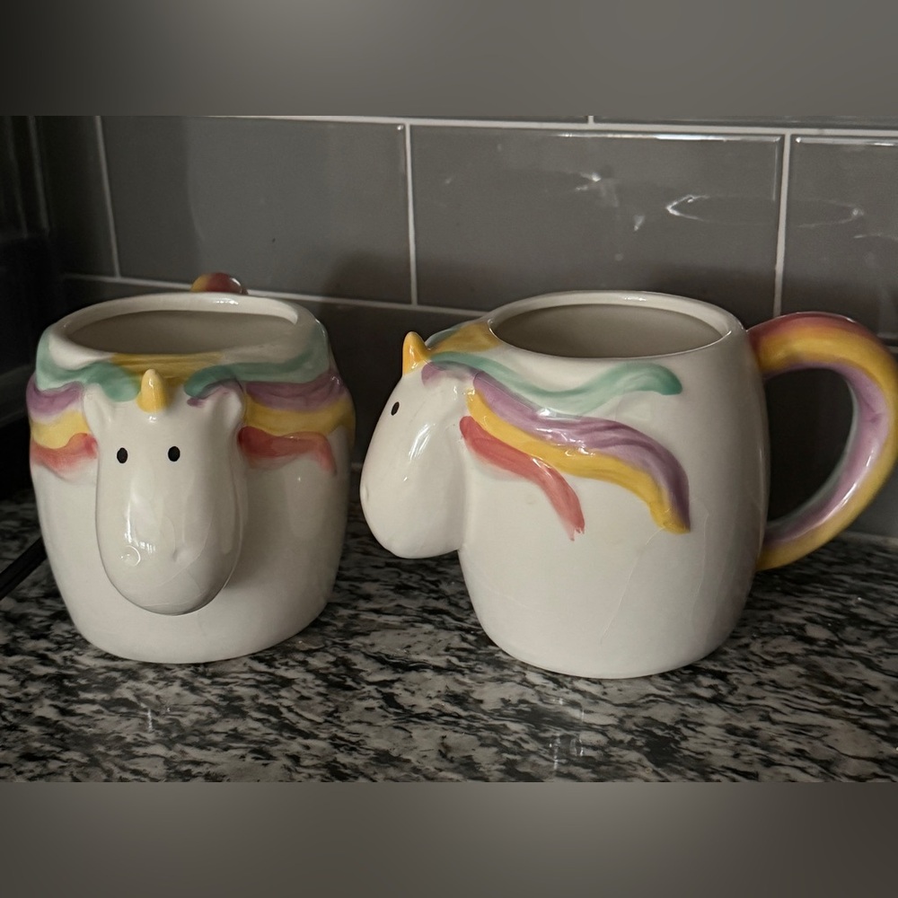 🦄 🦄 ☕️ Boston Warehouse White Unicorn Mugs 💖